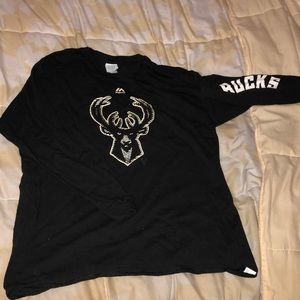 Milwaukee Bucks shirt